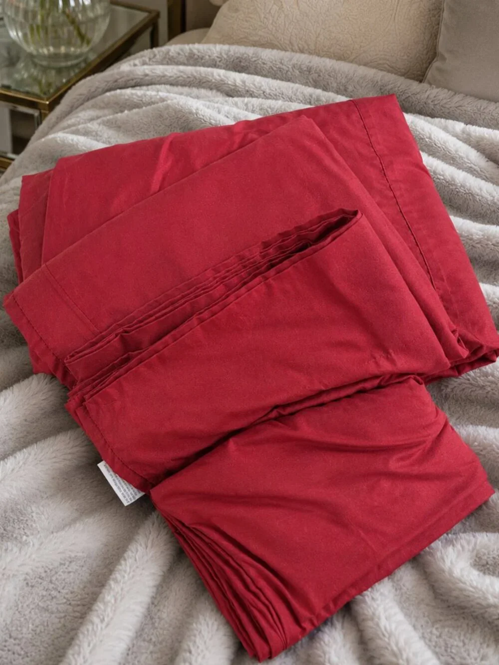 PeachSkinSheets® Queen Sheet Set – Deep Red / Maroon – Athletic Grade Performanc